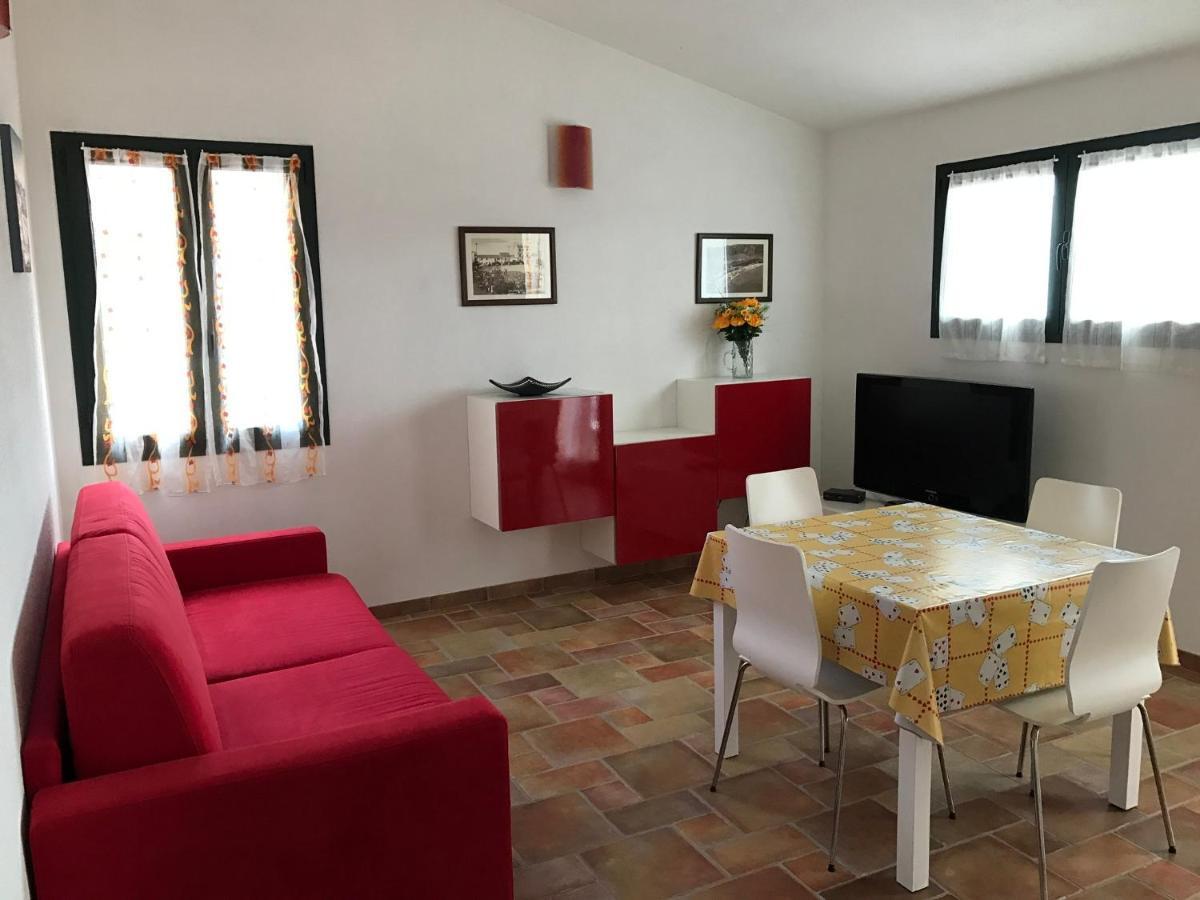 Li Frati Biancheddi Leilighet Santa Teresa Gallura Eksteriør bilde